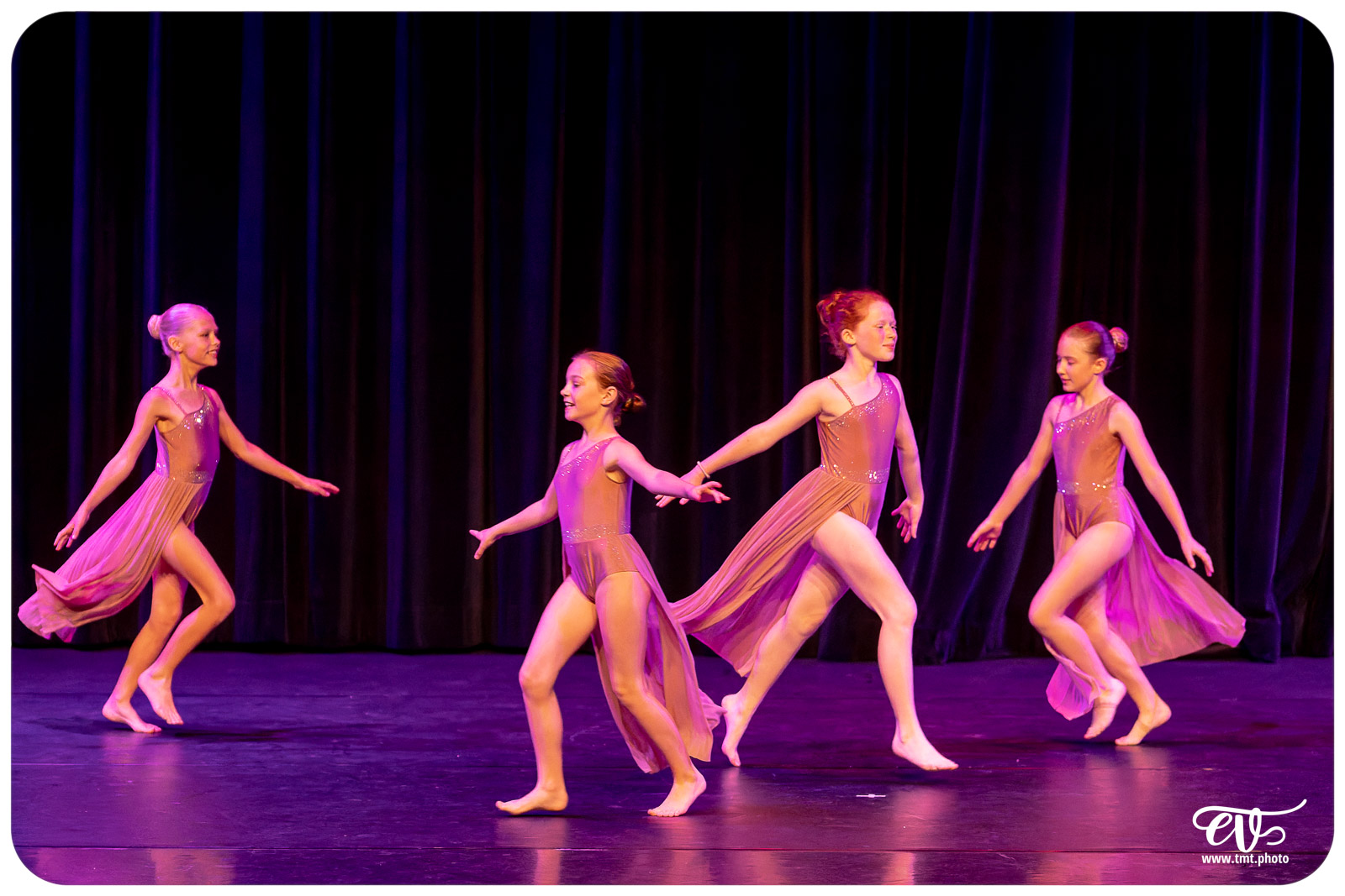 ECOLE DE DANSE CÉCILE ADAMOW
